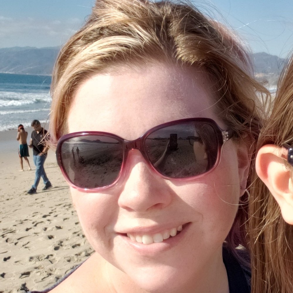 Meet your Posher, Monica